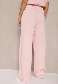 Renee - Różowe Spodnie z Wiskozą o Szerokim Kroju z Cyrkoniami Zeleria. Okazja: na co dzień. Kolor: różowy. Materiał: wiskoza. Styl: elegancki, casual #4