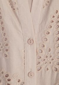 Renee - Beżowa Haftowana Sukienka Bawełniana ze Ściągaczem w Talii Ineryna. Kolor: beżowy. Materiał: bawełna. Wzór: haft. Sezon: lato. Styl: boho #3