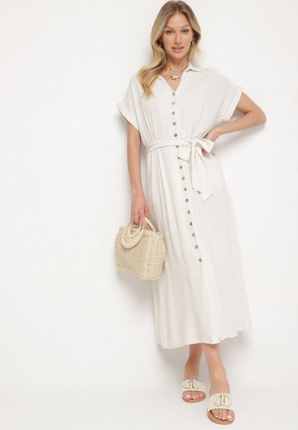 Born2be - Jasnobeżowa Sukienka Koszulowa z Wiskozy i Lnu Wiązana w Talii z Kieszeniami Efrasira. Okazja: na co dzień. Kolor: beżowy. Materiał: len, wiskoza. Typ sukienki: koszulowe. Styl: casual, elegancki