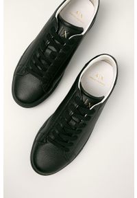 Armani Exchange - Buty skórzane. Zapięcie: sznurówki. Kolor: czarny. Materiał: skóra. Szerokość cholewki: normalna #3