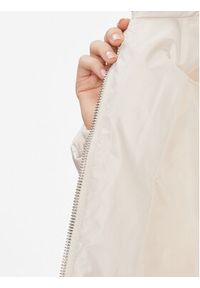 Calvin Klein Kurtka puchowa K20K207070 Beżowy Regular Fit. Kolor: beżowy. Materiał: syntetyk #7