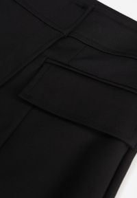 Born2be - Czarne Spódnico-Szorty z Bawełną Ozdobione Imitacją Kieszeni Tinorina. Okazja: na spacer. Kolor: czarny. Materiał: bawełna. Wzór: aplikacja. Sezon: wiosna. Styl: elegancki #6