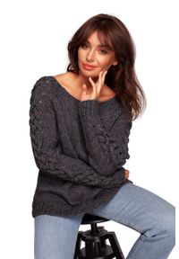 MOE - Sweter z Grubym Warkoczem na Rękawach - Szary. Kolor: szary. Materiał: wełna, nylon, akryl