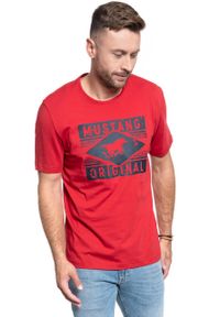 Mustang - MUSTANG T SHIRT Alex C Print CHILI PEPPER 1010695 7189. Kolor: czerwony. Wzór: nadruk #4