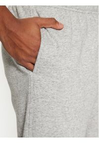 Champion Spodnie dresowe 220299 Zielony Slim Fit. Kolor: zielony. Materiał: bawełna #4