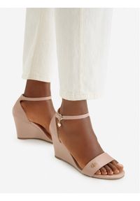 MEXX Sandały EO-CC2549-01 Różowy. Kolor: różowy. Materiał: skóra #1