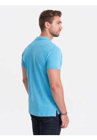 Ombre Clothing - Koszulka polo z dzianiny pique - niebieska V3. Typ kołnierza: polo. Kolor: niebieski. Materiał: dzianina. Wzór: haft #8