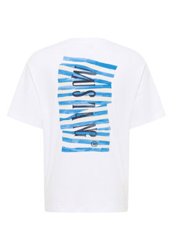 Mustang T-Shirt Akron 1016499 Biały Relaxed Fit. Kolor: biały. Materiał: bawełna