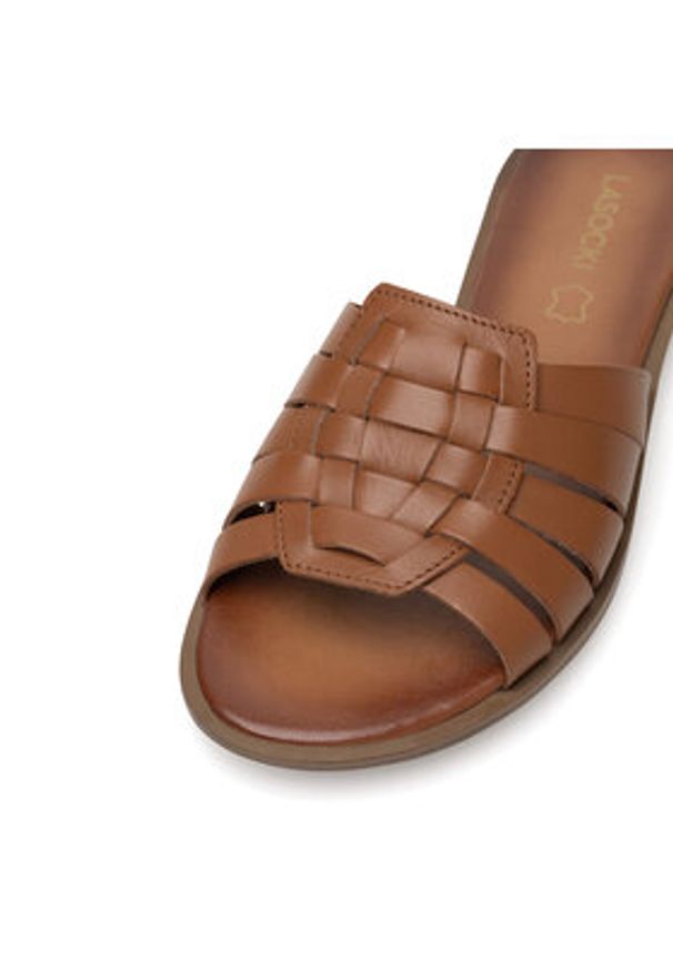 Lasocki Klapki WI23-AGA-09 Brązowy. Kolor: brązowy. Materiał: skóra