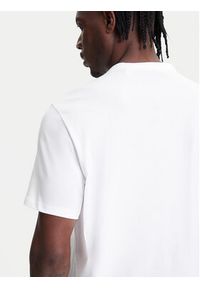Guess T-Shirt M5YI22 K8FQ4 Biały Regular Fit. Kolor: biały. Materiał: bawełna #3