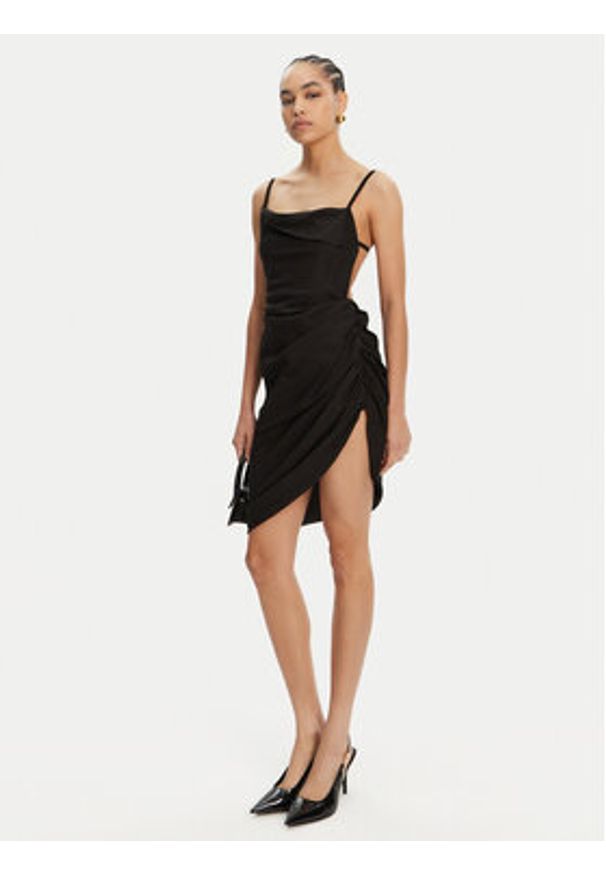 JACQUEMUS Sukienka koktajlowa 22E243DR106-1020 Czarny Regular Fit. Kolor: czarny. Materiał: wiskoza. Styl: wizytowy