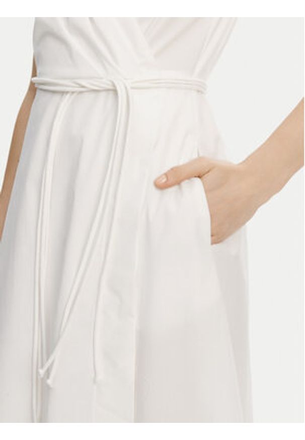 Marella Sukienka codzienna Riviera 2513221052 Biały Relaxed Fit. Okazja: na co dzień. Kolor: biały. Materiał: bawełna. Typ sukienki: proste. Styl: casual