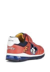 Geox - Buty dziecięce. Nosek buta: okrągły. Zapięcie: rzepy. Kolor: czerwony. Materiał: syntetyk, materiał, skóra, guma. Szerokość cholewki: normalna #8