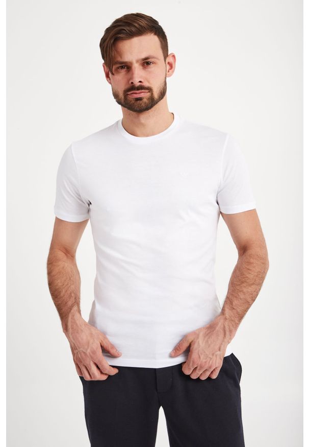 T-shirt Emporio Armani elegancki