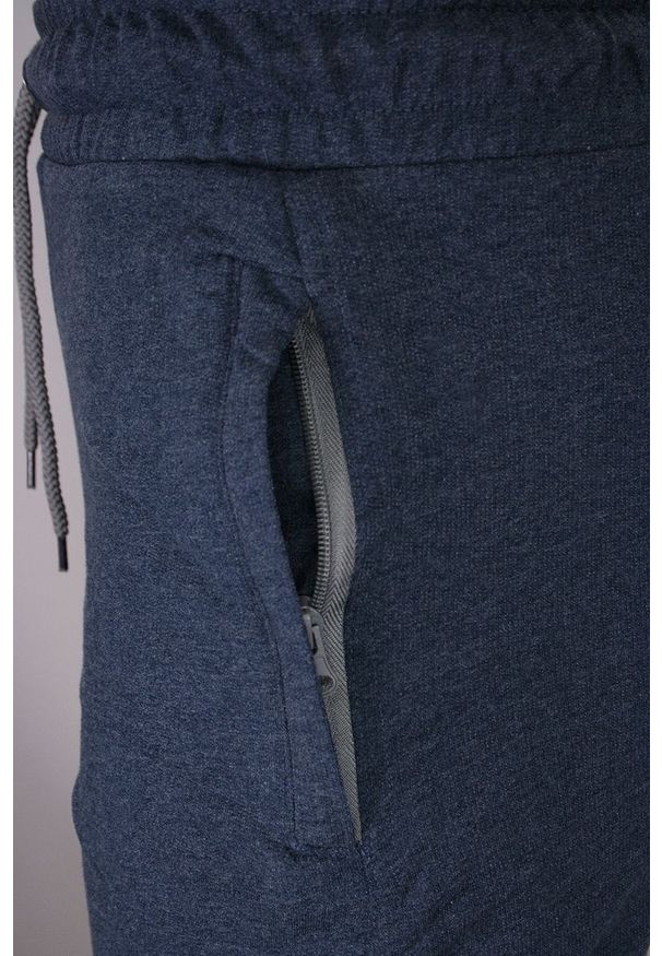 Pako Jeans - Granatowo-Szare Krótkie Męskie Spodenki, Szorty Dresowe -PAKO JEANS- Bawełniane, Kieszonki z Zamkami. Kolor: wielokolorowy, niebieski, szary. Materiał: bawełna. Długość: krótkie. Sezon: lato. Styl: sportowy