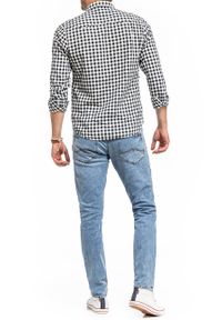 Mustang - MUSTANG OREGON TAPERED MĘSKIE SPODNIE JEANSOWE JEANSY DENIM BLUE 1014040 5000 202. Okazja: na co dzień, na spacer, na randkę. Stan: obniżony. Sezon: lato. Styl: wizytowy, klasyczny, elegancki, casual #9