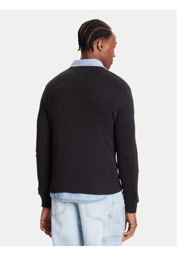 Tommy Jeans Sweter DM0DM21787 Czarny Regular Fit. Kolor: czarny. Materiał: bawełna