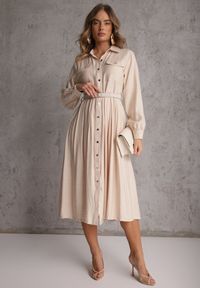 Renee - Beżowa Sukienka Rozkloszowana z Wiskozy o Koszulowym Kroju z Paskiem Anteis. Kolor: beżowy. Materiał: wiskoza. Wzór: aplikacja. Typ sukienki: koszulowe. Styl: elegancki #1