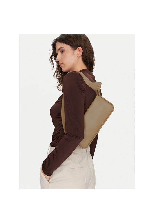 Torebka Calvin Klein Jeans. Kolor: beżowy