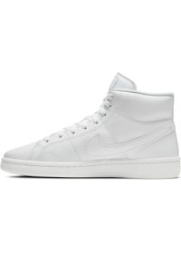 Buty Nike Court Royale 2 Mid W CT1725 100 białe. Okazja: na co dzień. Kolor: biały. Materiał: skóra. Szerokość cholewki: normalna. Wzór: gładki, jodełka, aplikacja. Sezon: zima, lato. Model: Nike Court #7