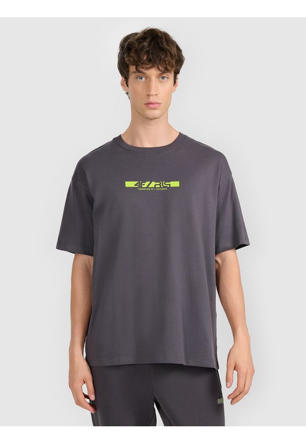 4f - 4F T-shirt oversize z nadrukiem męski 4F x Robert Lewandowski - szary S. Okazja: na co dzień. Kolor: szary. Materiał: materiał, bawełna. Wzór: nadruk. Styl: sportowy, casual