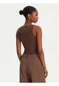 BARDOT Body Fina Low Cut 60038TB Brązowy Slim Fit. Kolor: brązowy. Materiał: syntetyk
