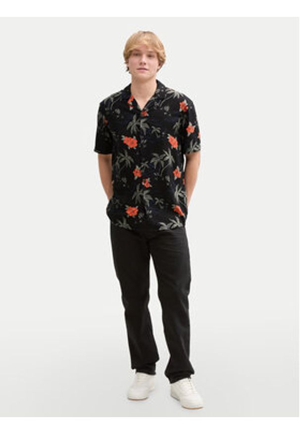 Tom Tailor Denim Koszula 1045191 Czarny Relaxed Fit. Kolor: czarny. Materiał: wiskoza