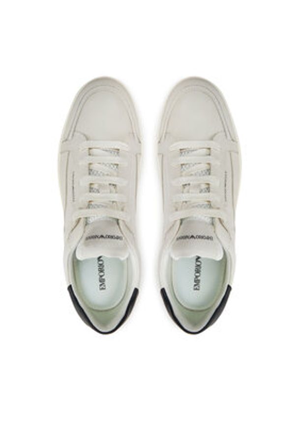 Emporio Armani Sneakersy X4X568 XN162 U065 Biały. Kolor: biały. Materiał: skóra