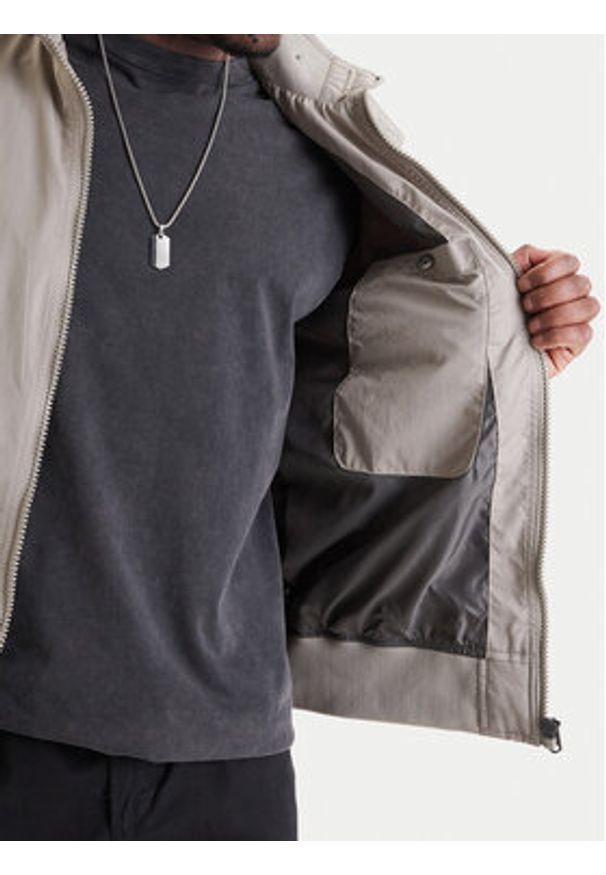 G-Star RAW - G-Star Raw Kurtka bomber D28330-E348 Beżowy Regular Fit. Kolor: beżowy. Materiał: syntetyk, bawełna