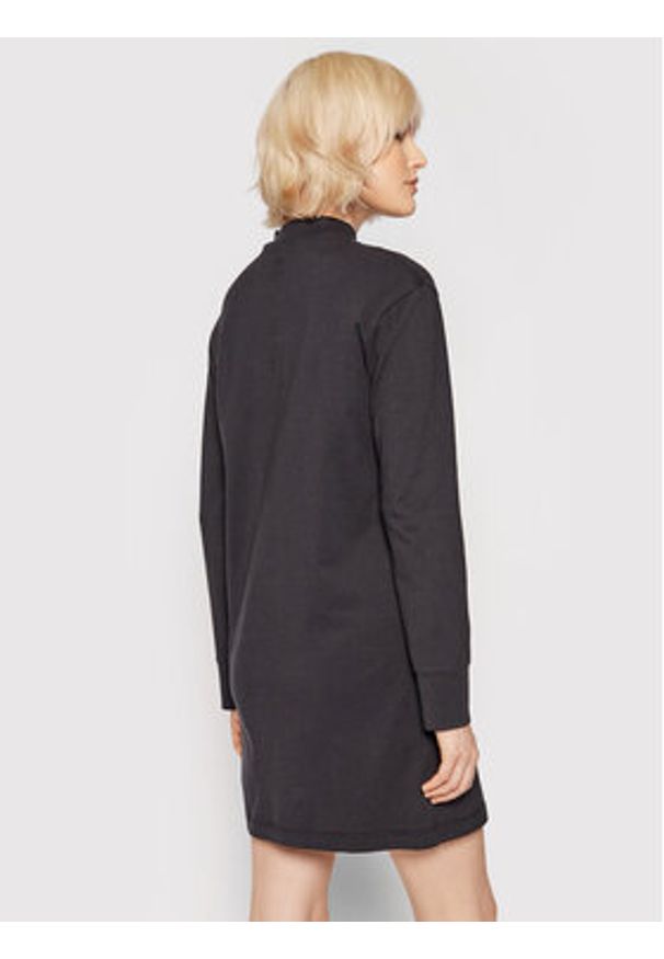 Levi's® Sukienka codzienna A1773-0001 Czarny Regular Fit. Okazja: na co dzień. Kolor: czarny. Materiał: bawełna. Typ sukienki: proste. Styl: casual