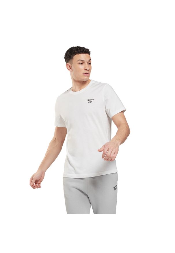 Koszulka z krótkim rękawem Męska Reebok 100054977 Biały. Kolor: biały. Długość rękawa: krótki rękaw. Długość: krótkie