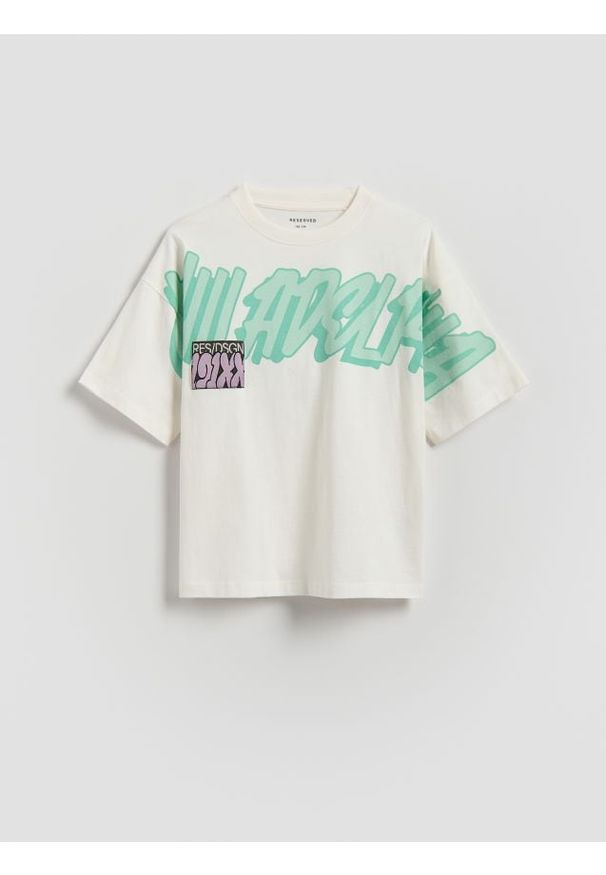 Reserved - T-shirt z nadrukiem - złamana biel. Materiał: bawełna, dzianina. Wzór: nadruk