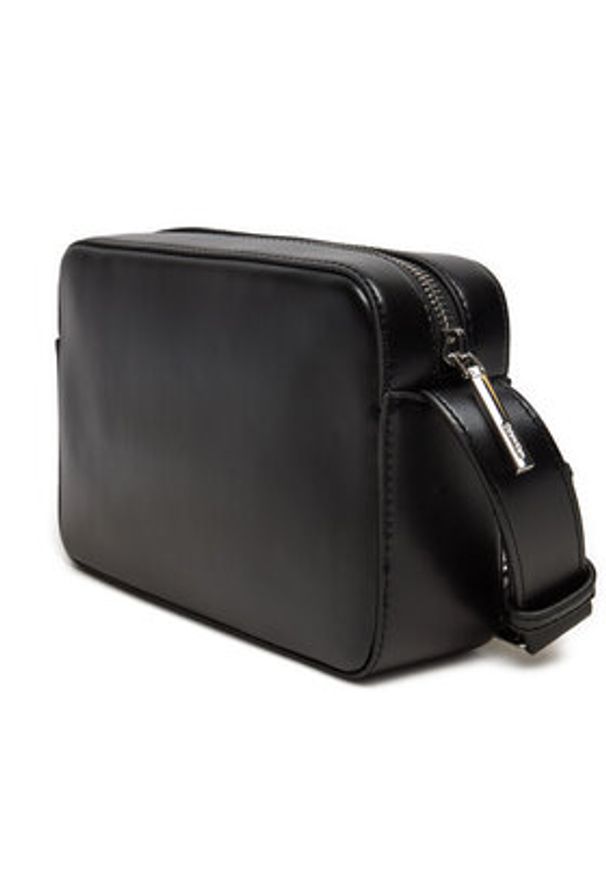 Calvin Klein Torebka K60K612555 Czarny. Kolor: czarny. Materiał: skórzane