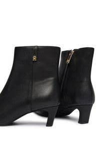 TOMMY HILFIGER - Tommy Hilfiger Botki Th Square Toe Kitten Bootie FW0FW08768 Czarny. Kolor: czarny. Materiał: skóra #6