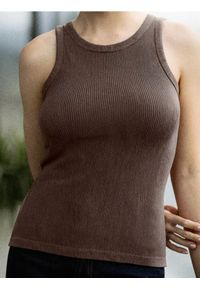 Sinsay - Tank top - brązowy. Kolor: brązowy