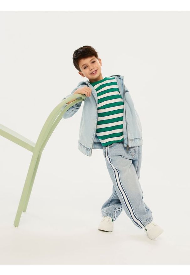 Reserved - Jeansy baggy - niebieski. Kolor: niebieski