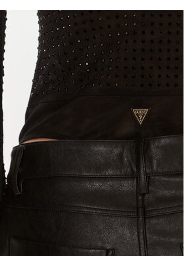 Guess Body Karolina O4RM06 KBZX0 Czarny Slim Fit. Kolor: czarny. Materiał: syntetyk
