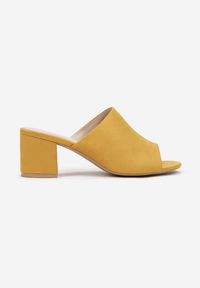 Born2be - Żółte Klapki Usinyera. Nosek buta: otwarty. Kolor: żółty. Materiał: skóra ekologiczna. Wzór: gładki. Obcas: na słupku #5