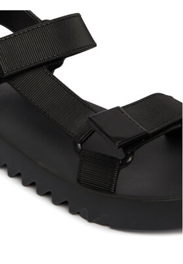 melissa - Melissa Sandały Flowing Papete Ad 33908 Czarny. Kolor: czarny