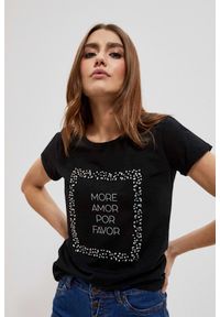 MOODO - Bawełniany t-shirt z napisem. Materiał: bawełna. Długość rękawa: krótki rękaw. Długość: krótkie. Wzór: napisy