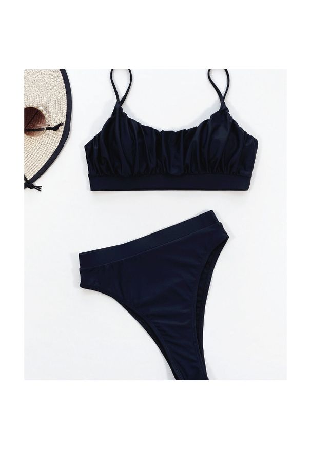 Intica - Strój kąpielowy zabudowany z marszczonym topem na plażę i basen Xochitl. Kolor: czarny. Materiał: tkanina, materiał