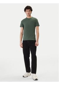 Guess T-Shirt M2YI72 I3Z14 Zielony Slim Fit. Kolor: zielony. Materiał: bawełna #5