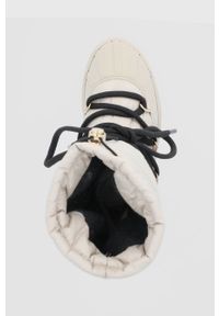 Inuikii - Śniegowce. Nosek buta: okrągły. Zapięcie: sznurówki. Kolor: beżowy. Materiał: skóra, guma