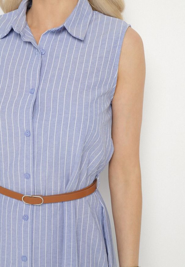 Born2be - Granatowa Koszulowa Sukienka Bez Rękawów z Bawełny z Paskiem z Klamrą Mepea. Okazja: na co dzień. Kolor: niebieski. Materiał: bawełna. Długość rękawa: bez rękawów. Typ sukienki: koszulowe. Styl: elegancki, klasyczny, casual