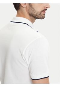 Lacoste Polo PH9838 Écru Classic Fit. Typ kołnierza: polo. Kolor: kremowy. Materiał: bawełna #4