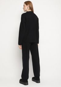 Born2be - Czarny Dzianinowy Komplet z Wełną Spodnie i Sweter Tesira. Kolor: czarny. Materiał: dzianina, wełna #3