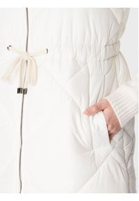 PESERICO - Peserico Bezrękawnik S03306 Écru Regular Fit. Materiał: syntetyk. Długość rękawa: bez rękawów