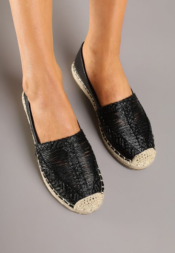 Born2be - Czarne Espadryle Ozdobione Plecioną Cholewką i Sznurkiem Andisla. Okazja: na co dzień. Kolor: czarny. Materiał: jeans. Szerokość cholewki: normalna. Wzór: aplikacja. Sezon: lato. Styl: klasyczny, casual