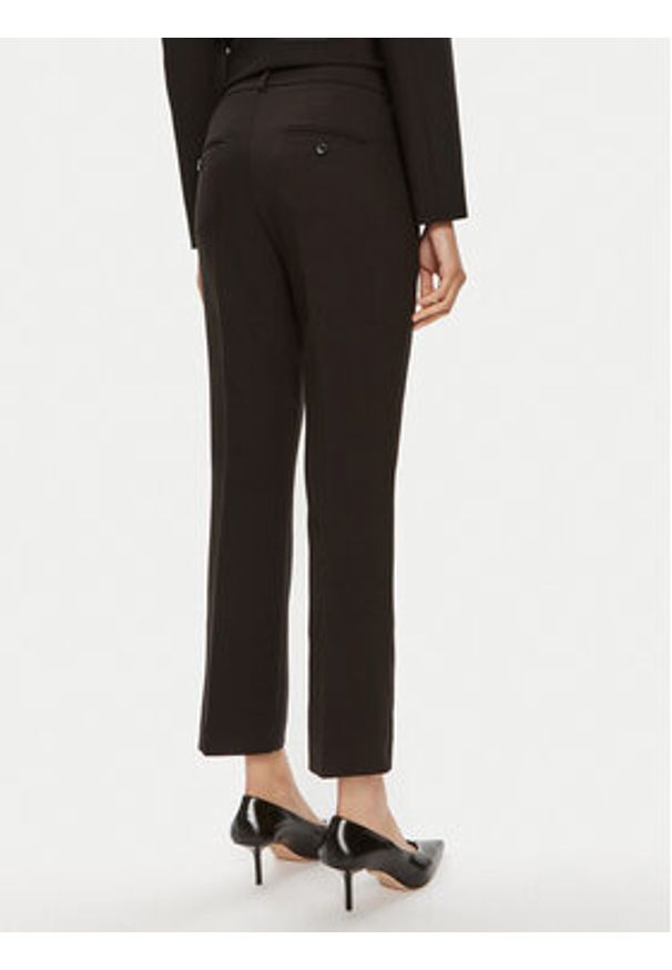 Weekend Max Mara Spodnie materiałowe Freda 2425136031 Czarny Regular Fit. Kolor: czarny. Materiał: syntetyk