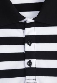 Born2be - Czarna Koszulka Polo z Bawełny w Poziome Paski Germus. Okazja: na co dzień. Typ kołnierza: polo. Kolor: czarny. Materiał: bawełna. Wzór: paski. Styl: casual #3